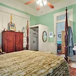 La Dauphine Bed And Breakfast