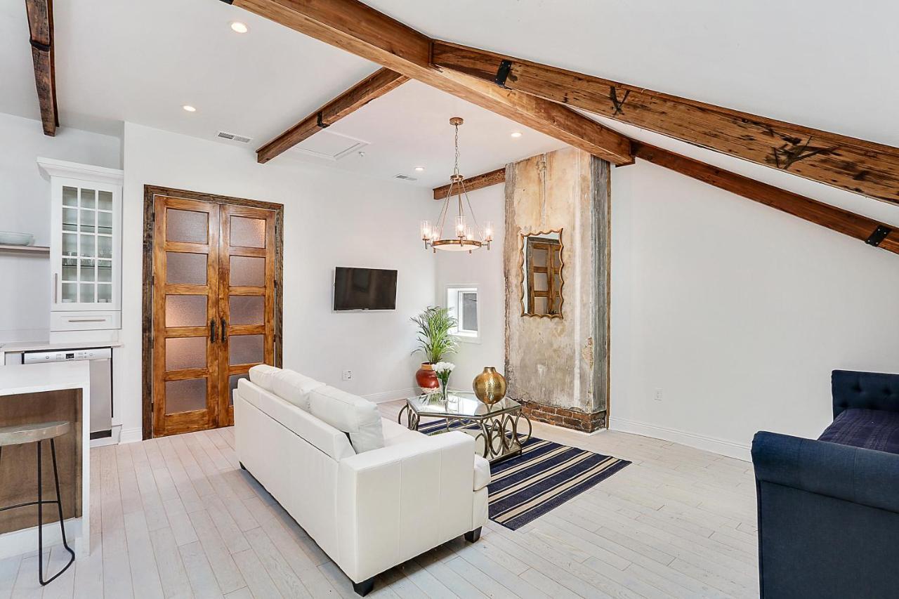 Bourbon Street Apartment
