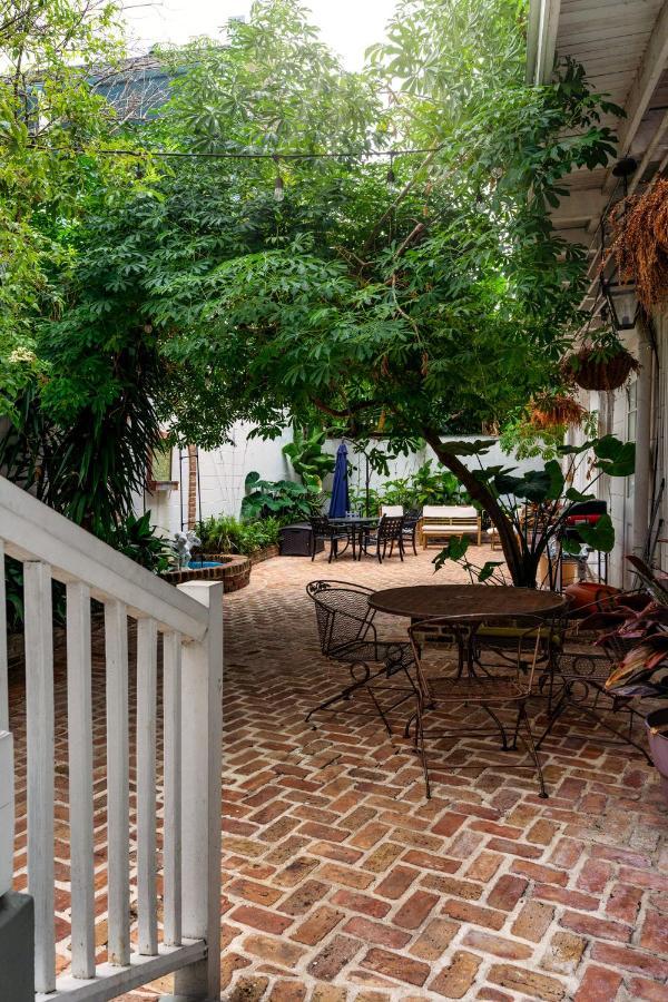 Bourbon Street Apartment New Orleans