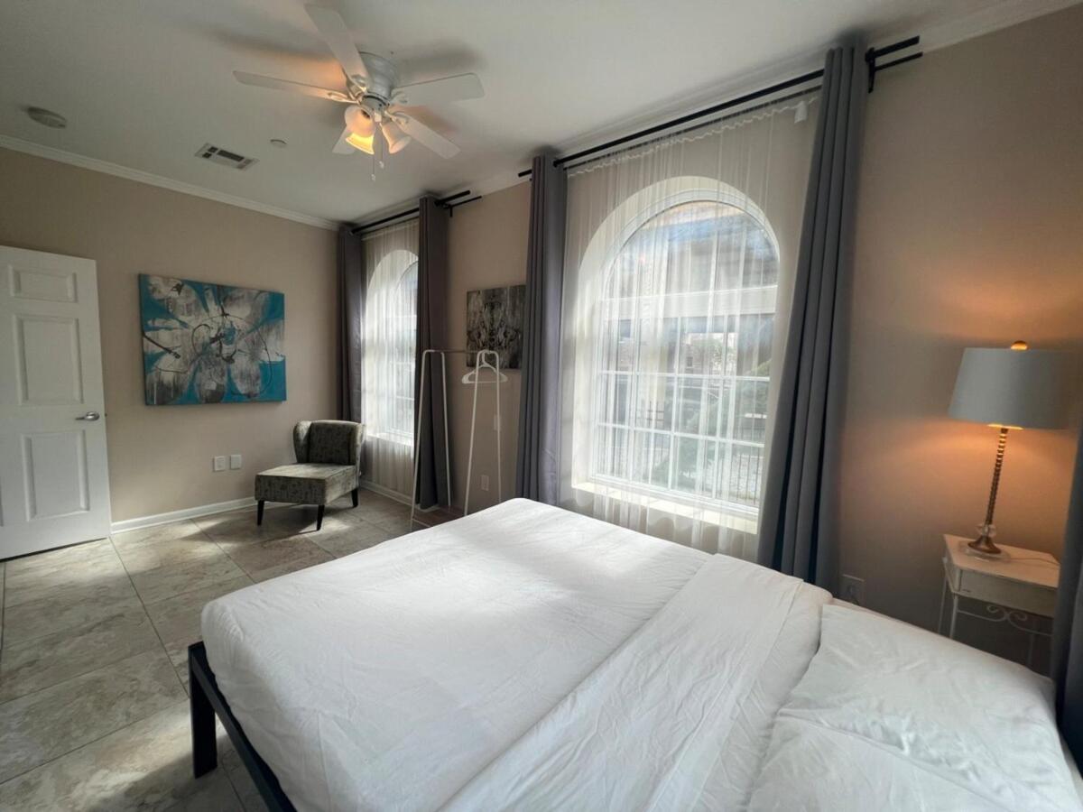 Tise Plaza Apartment *