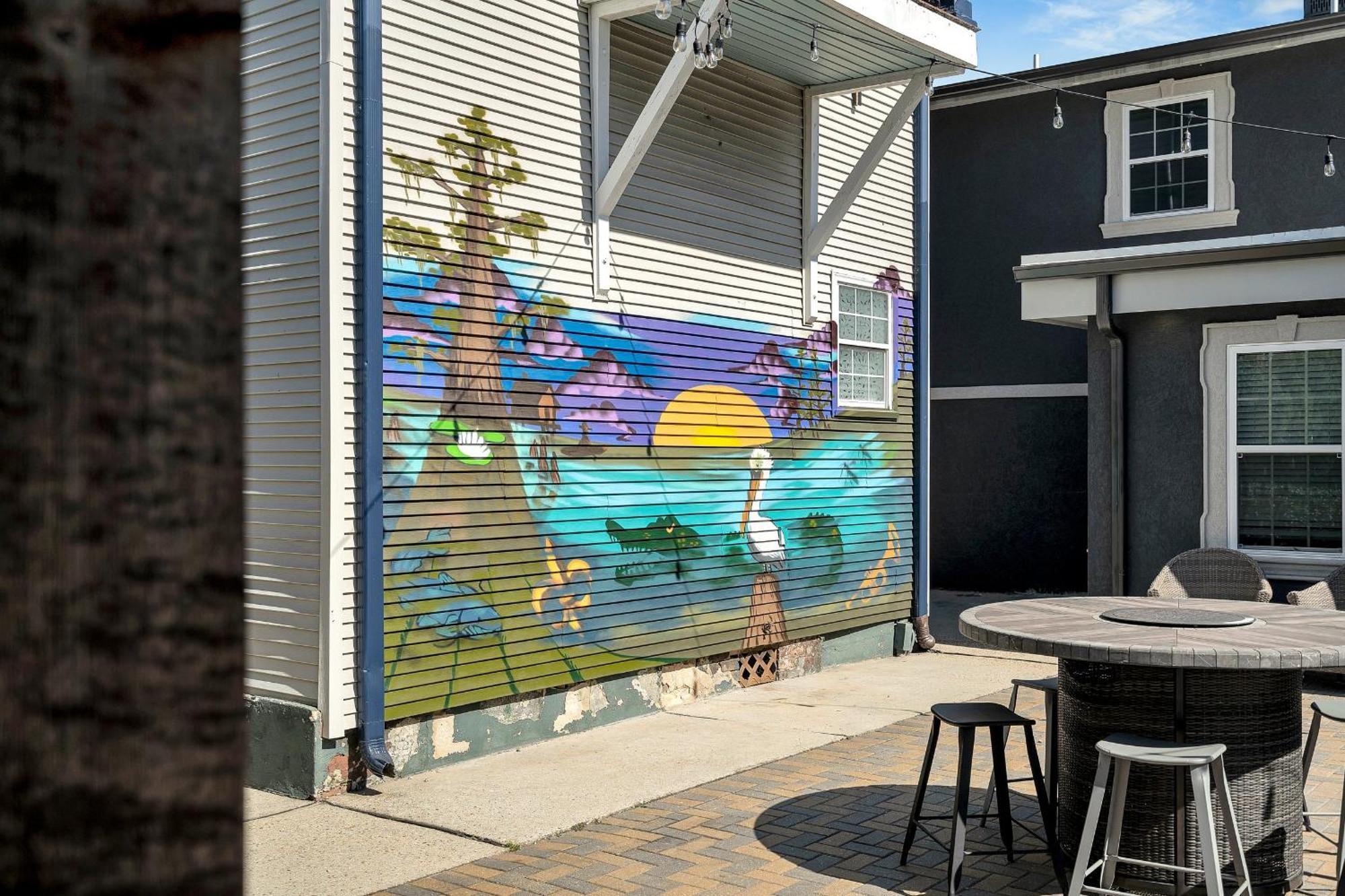 Holiday home Chic Retreat On Streetcar Line W Pool *