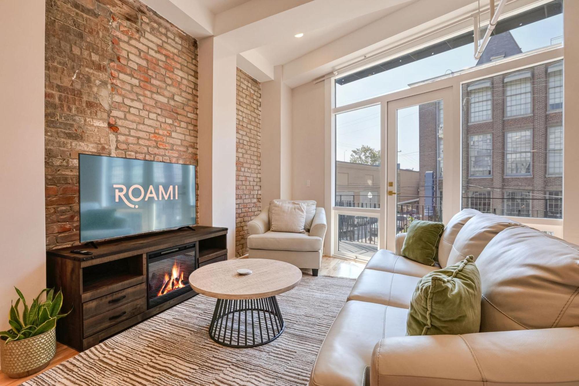 Roami At The Churchill Apartment New Orleans