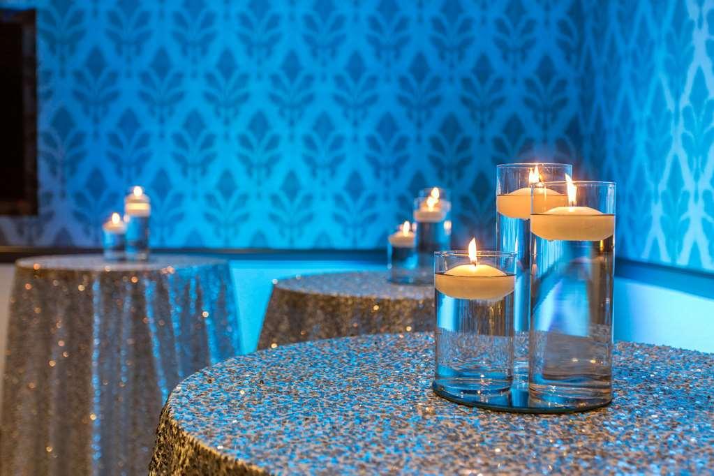 Cambria Downtown Warehouse District 4*