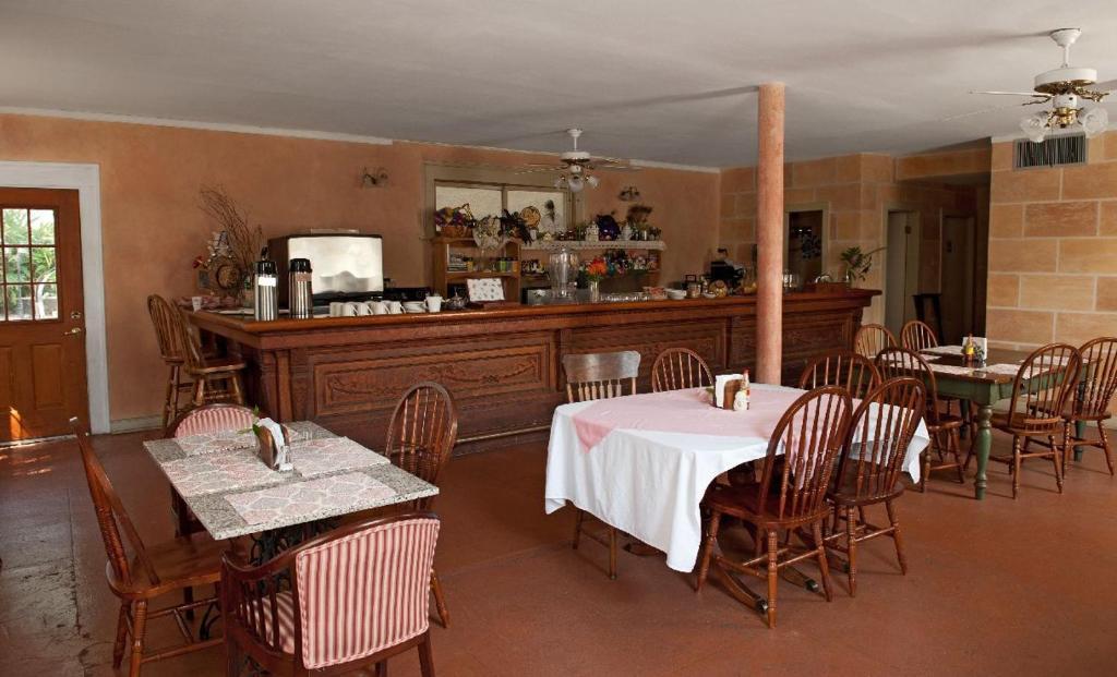 Fairchild House 3* New Orleans