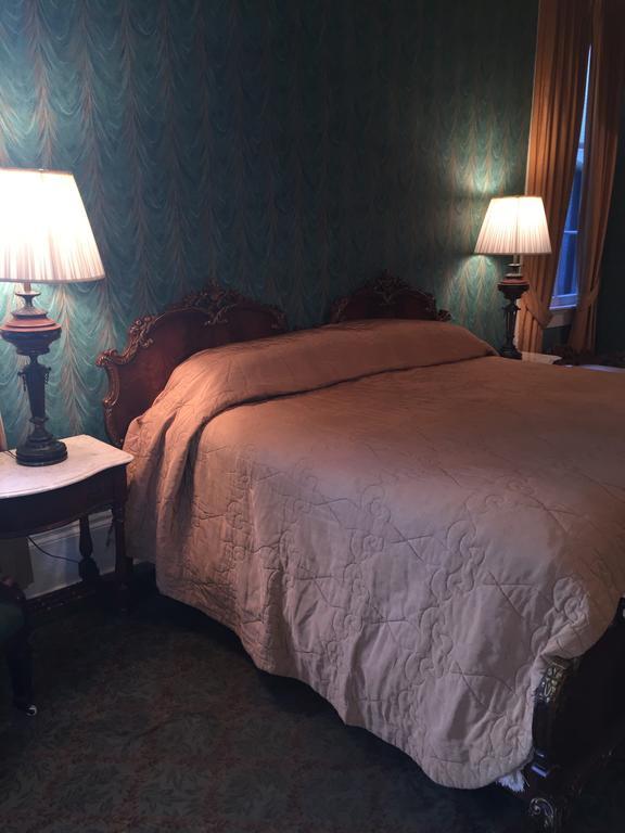 Hotel Nine-o-five Royal New Orleans