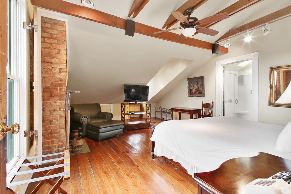 The House 3* New Orleans