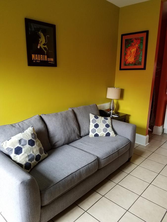 Hotel Frenchmen 3*