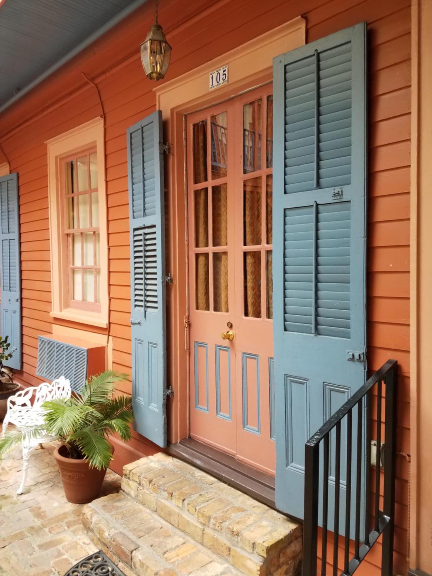 Frenchmen Hotel
