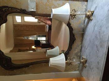 Nine-o-five Royal 3* New Orleans