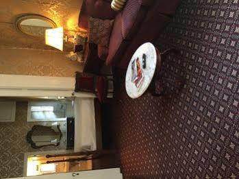 Hotel Nine-o-five Royal 3*