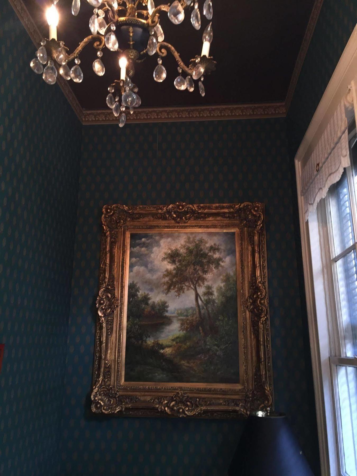 Nine-o-five Royal Hotel 3*