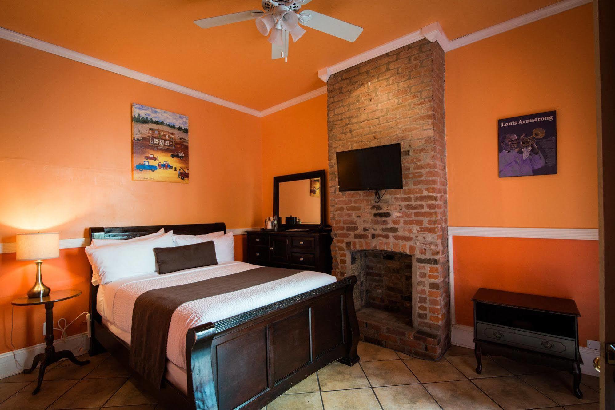 Hotel Frenchmen 3*
