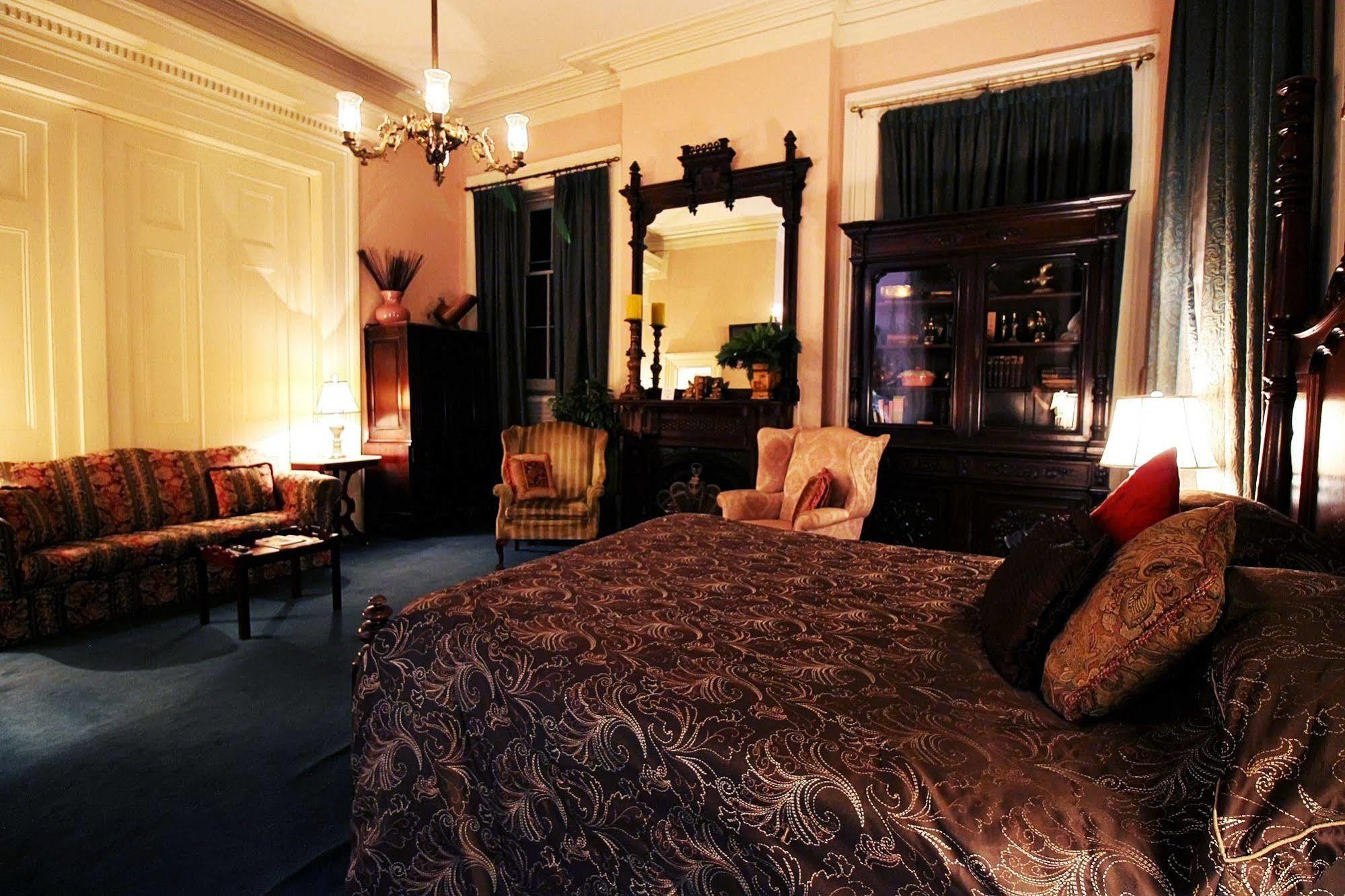 The Olivier House Hotel