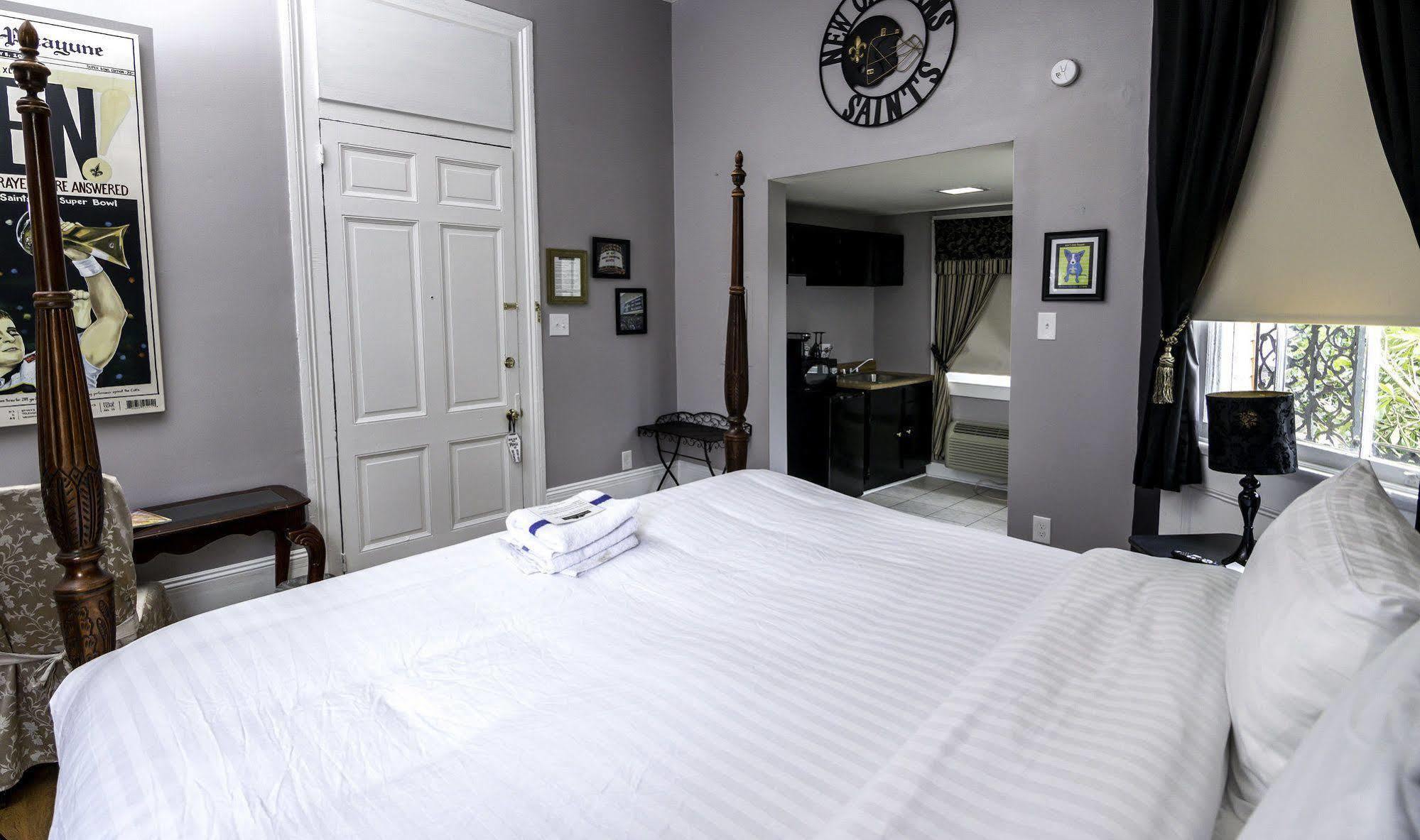 Rathbone Mansions Hotel