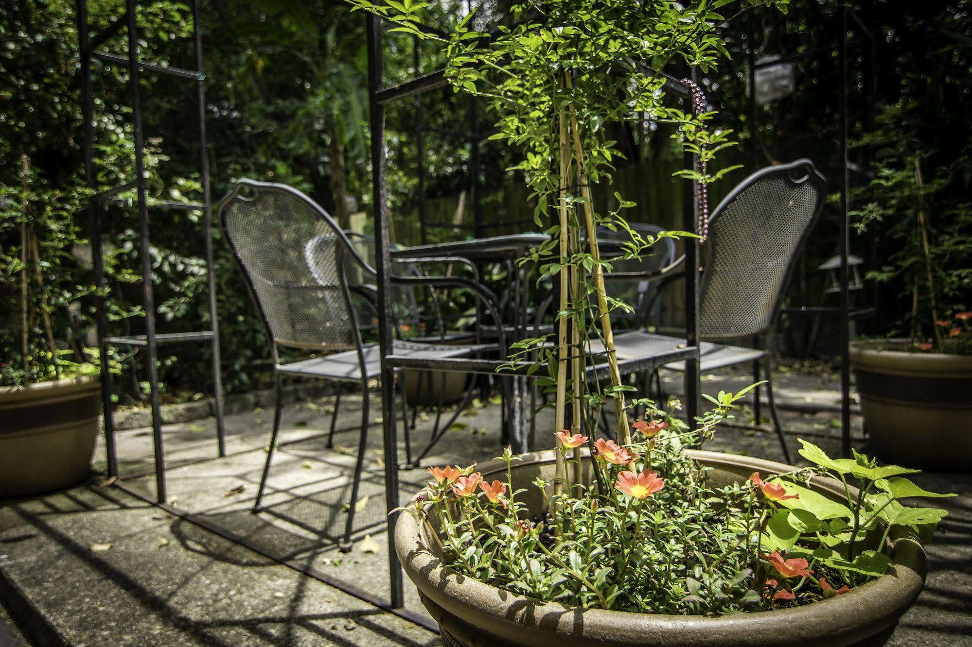 Hotel Rathbone Mansions 3*