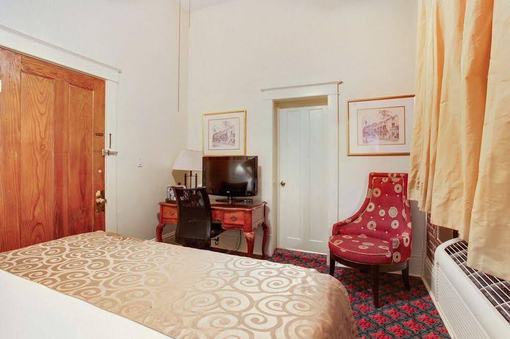 Guest house New Orleans Guest House New Orleans
