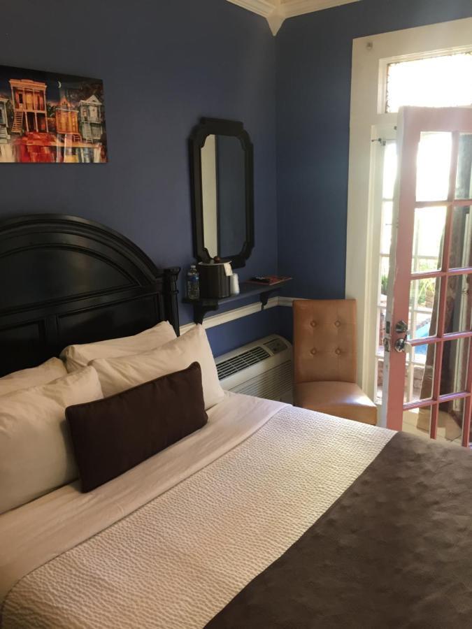 Frenchmen Hotel 3*