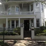 The Queen Anne