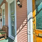 Historic Townhome - 2 Mi To French Quarter!
