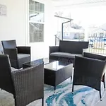 Nola Getaway With King Suite 10 Mins From French Quarter