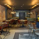 The Old No. 77 Hotel & Chandlery
