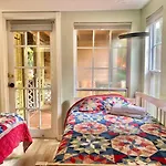 Madame Isabelle\'S House