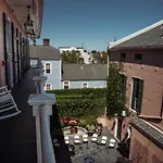 Royal Frenchmen Hotel And Bar