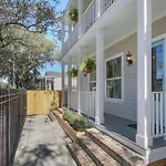 La Belle Veranda Villa- 3Queenbeds/2Baths Sleeps 6-8