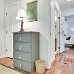New Orleans Duplex Walk To Parks And Restaurants!