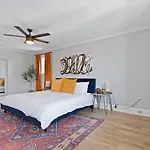 Quiet Retreat Off Magazine W Balcony & Parking!