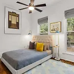 Luxury 4Bd With Pool And Off Street Parking