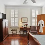 Maison Perrier Bed & Breakfast