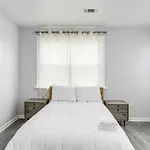 Bright New Orleans Home Near Lake Pontchartrain!