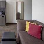 Hyatt House New Orleans / Downtown