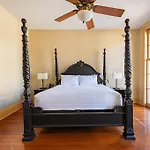 St. Philip Manor French Quarter