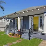 Festive Nola Suite