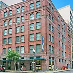 Stunning Apartments Close To City Attractions