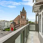 Stunning Penthouse In The Heart Of The City