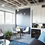 Sleek 1Br In C.B.D. By Sonder