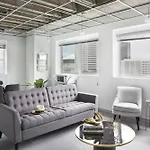Modern 2Br In C.B.D. By Sonder