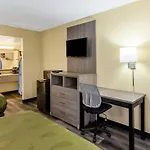 Quality Inn New Orleans I-10 East
