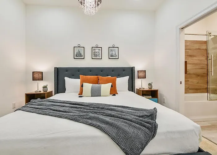 New Orleans 3Bd Rental / 6 Guests / Phenomenal Location