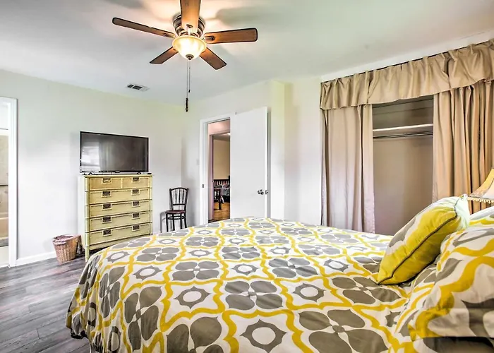 New Orleans Getaway About 7 Mi To French Quarter!