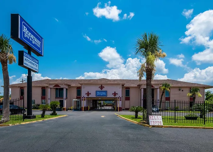 Rodeway Inn & Suites East
