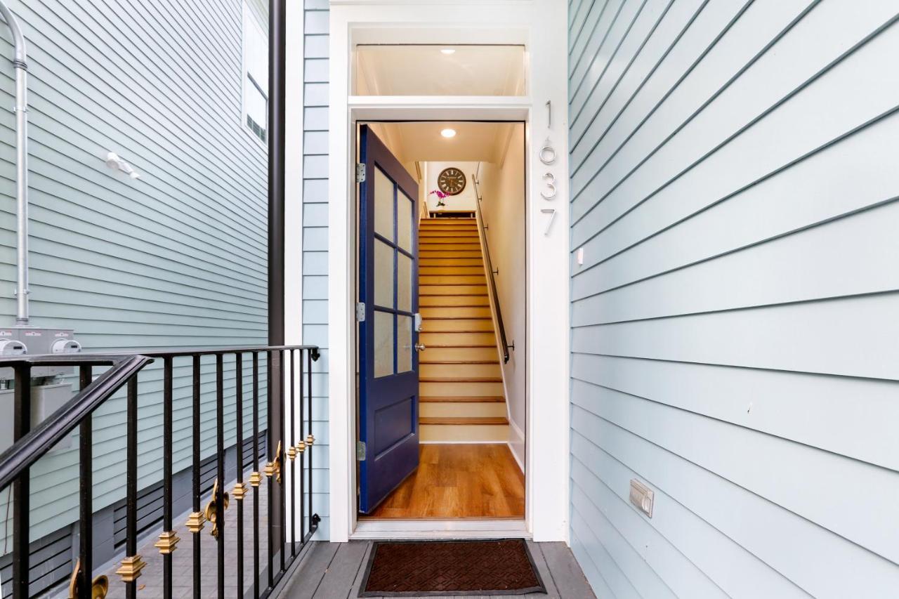 Hosteeva Chic Urban Retreat W Pool Steps To St Charles Ave And Near Bourbon St Apartment *