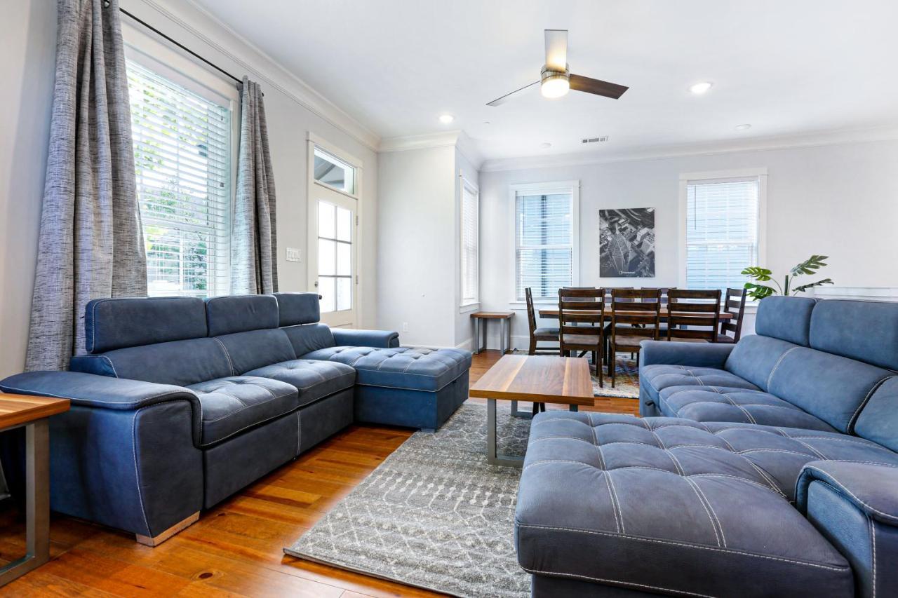 Apartment Hosteeva Chic Urban Retreat W Pool Steps To St Charles Ave And Near Bourbon St New Orleans