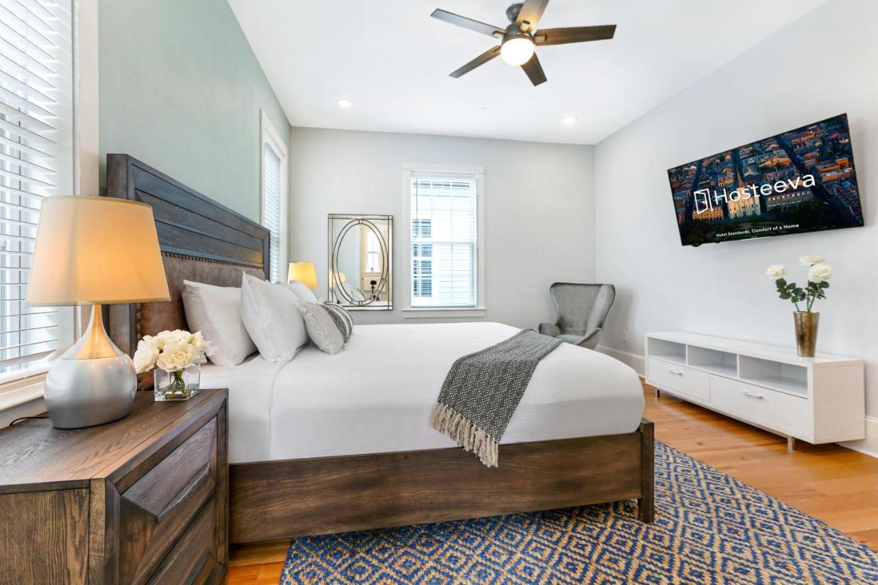Apartment Hosteeva Amazing 4 Bedroom Modern With Balcony Near Frnch Quarter *