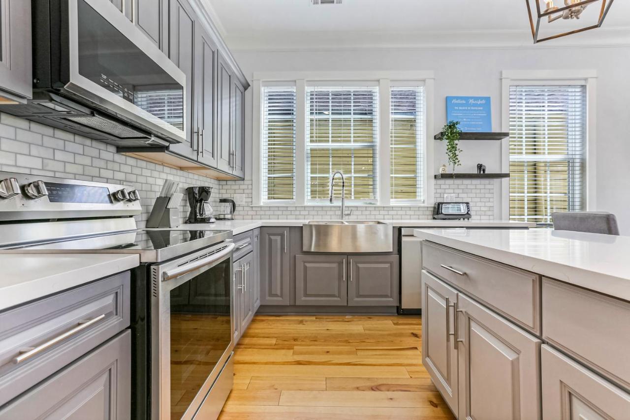 Stunning 4br-5br Near Frnch Quarter Homes By Hosteeva New Orleans