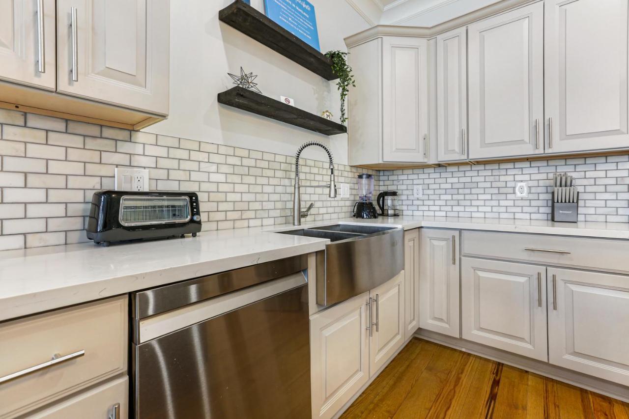 Stunning 4br-5br Near Frnch Quarter Homes By Hosteeva * New Orleans