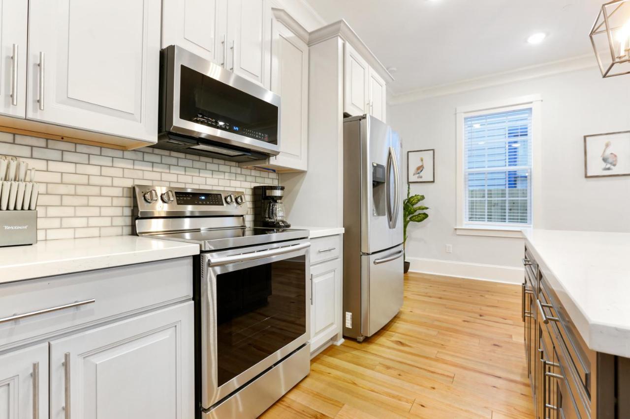 Stunning 4br-5br Near Frnch Quarter Homes By Hosteeva New Orleans